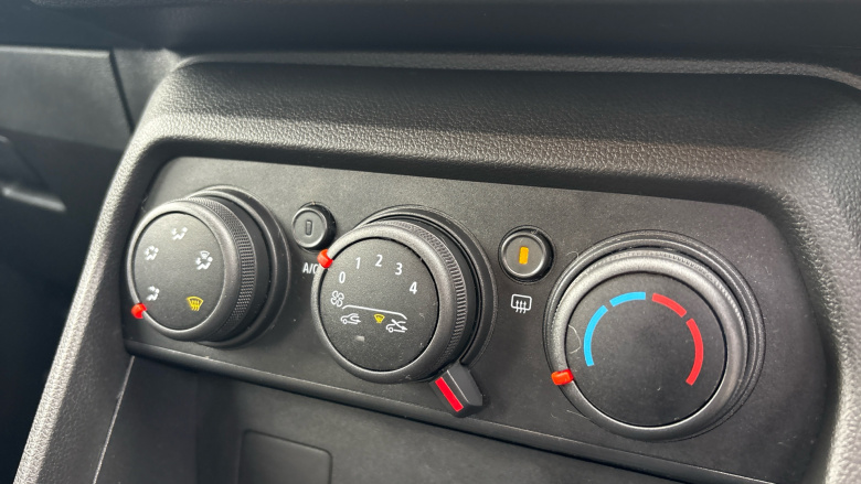 Dacia Sandero 1.0 Tce Expression 5dr Petrol Hatchback